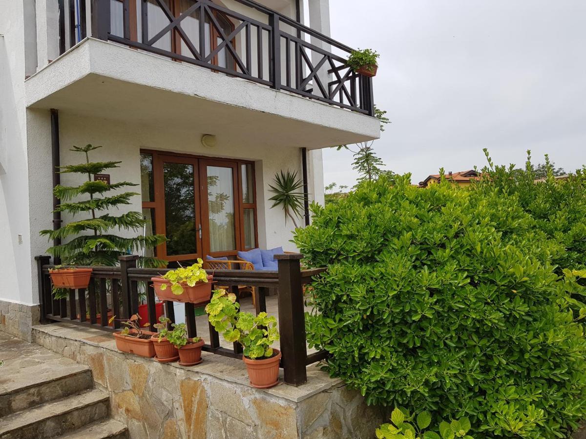 Ferienwohnung Aparthouse Paradise Bay Sosopol Exterior foto