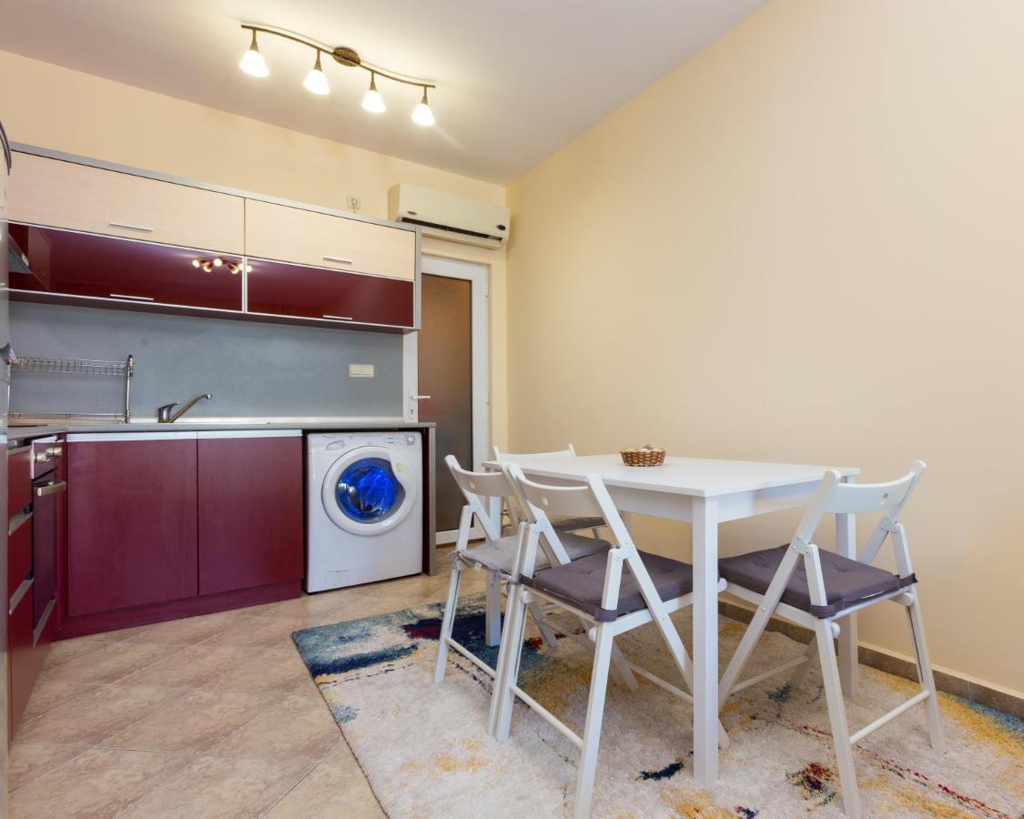 Ferienwohnung Aparthouse Paradise Bay Sosopol Exterior foto