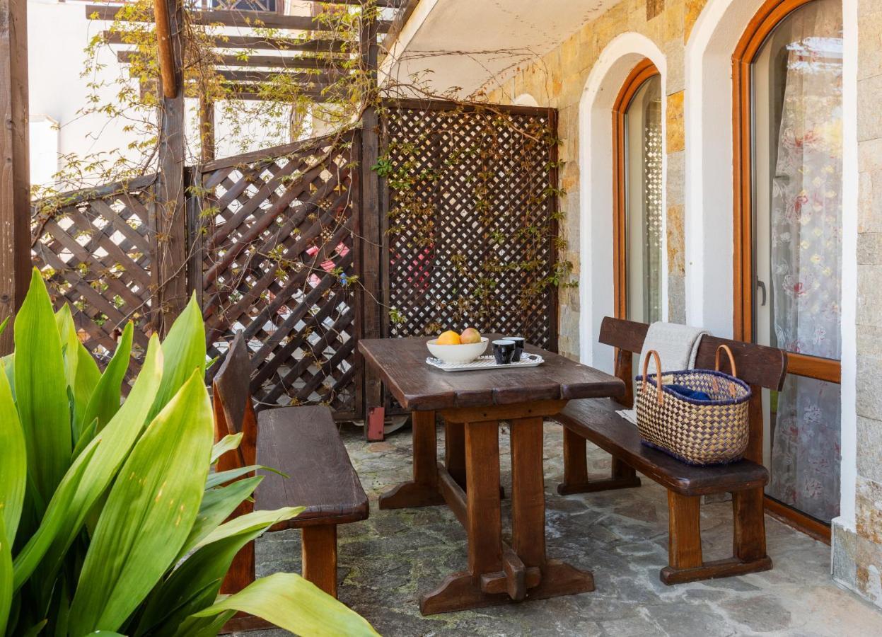 Ferienwohnung Aparthouse Paradise Bay Sosopol Exterior foto