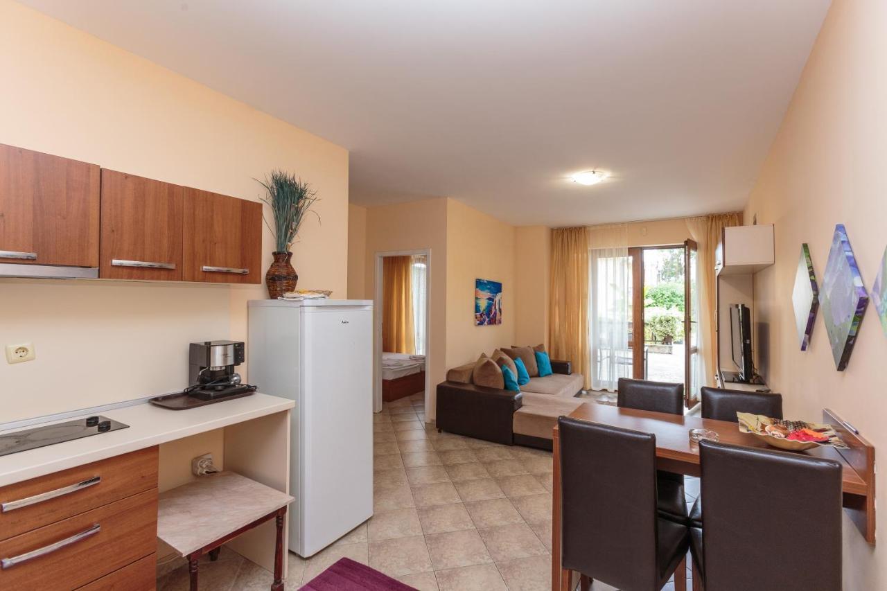 Ferienwohnung Aparthouse Paradise Bay Sosopol Exterior foto