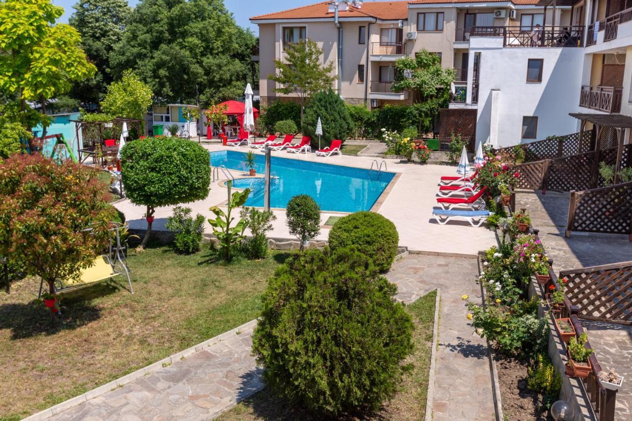 Ferienwohnung Aparthouse Paradise Bay Sosopol Exterior foto